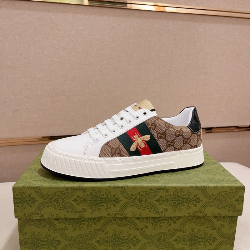 G*u*i casual shoes
